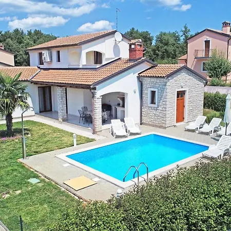 Paris Iv Villa